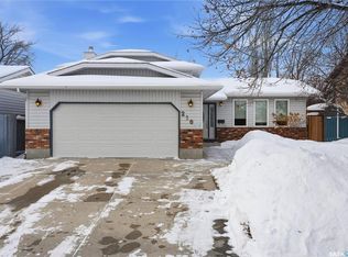 210 Brunst Cres, Saskatoon, SK S7N3S7
