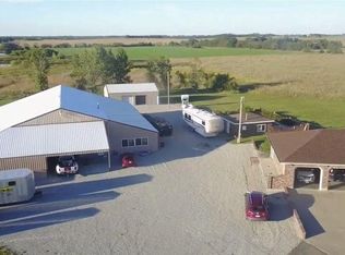 1814 Road 175, Emporia, KS 66801