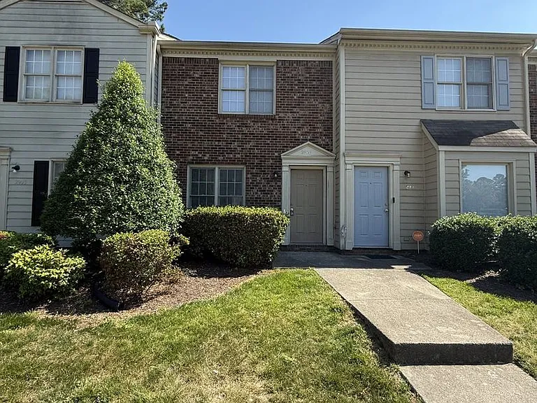 2905 Faversham Pl — Photo 1