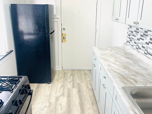 4th image of 7043 S Constance Ave APT 2A