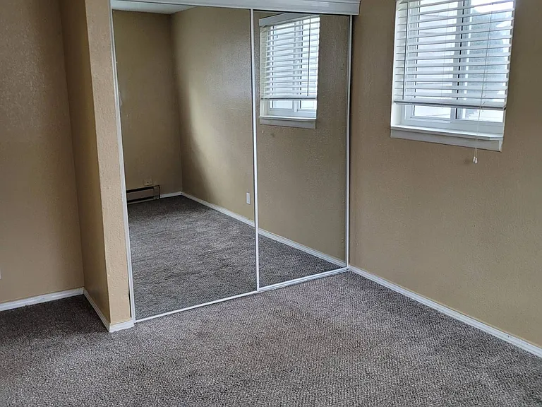 1715 Center Ave #1 — Photo 17