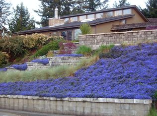 745 Telegraph Dr, Coos Bay, OR 97420
