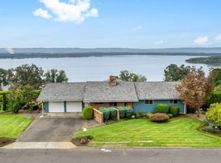 8916 NW Lakecrest Ave, Vancouver, WA 98665