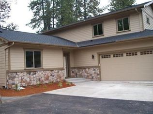 17697 Pheasant Ln, Beaverton, OR 97003