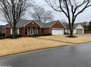 1615 Amelia Dr, Conway, AR 72034