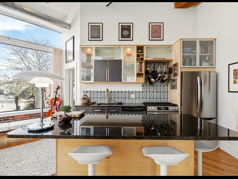 281 Essex St #206 — Photo 4