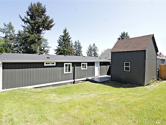 5th image of 1213 Evans Ave W