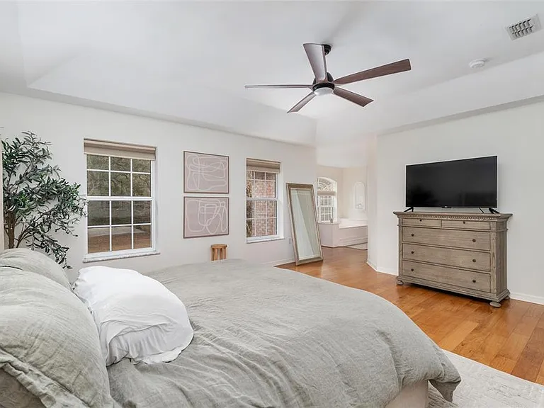 11121 NW 15th Pl — Photo 30