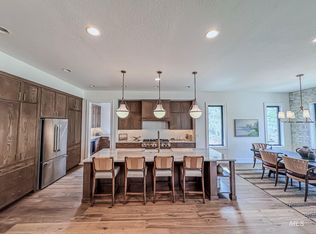 11071 N Elk Ridge Way, Boise, ID 83714