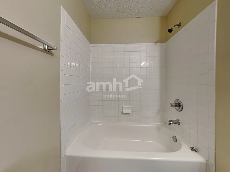 2223 Fedders Ct — Photo 15