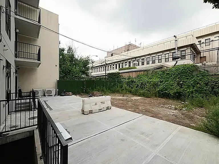 2909 Albemarle Rd #4A — Photo 12