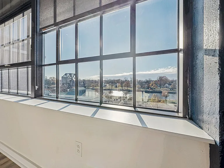 Remington Lofts — Photo 19