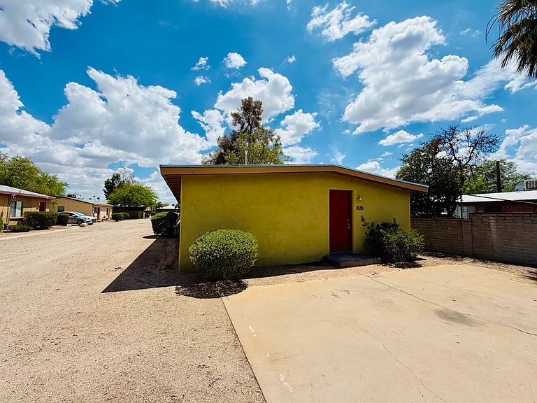 Hedrick1631 — Photo 10
