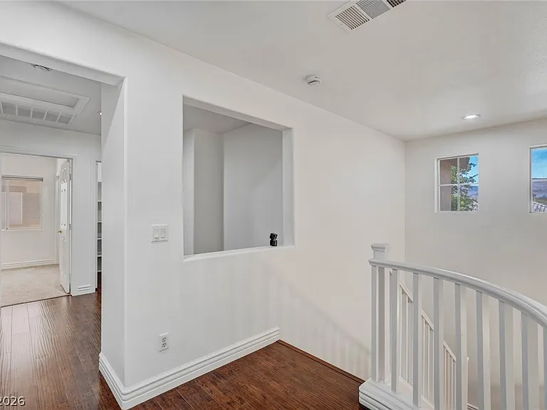 3034 Carbondale St — Photo 25