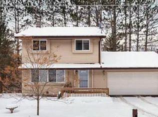 33 Hillside Rd, Esko, MN 55733