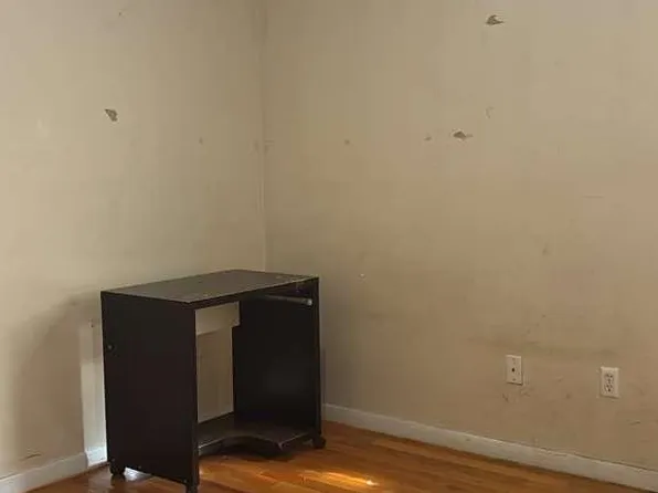 150 Van Winkle Avenue image 7 of 9