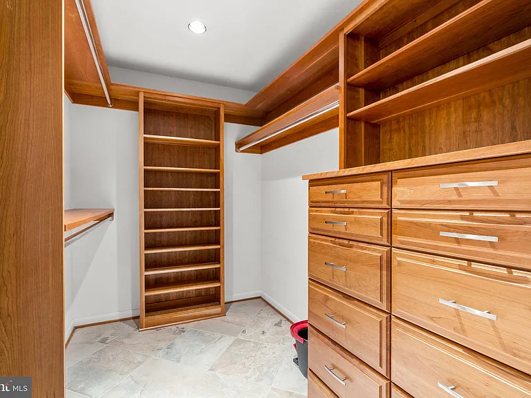 4233 Buckskin Wood Dr — Photo 39