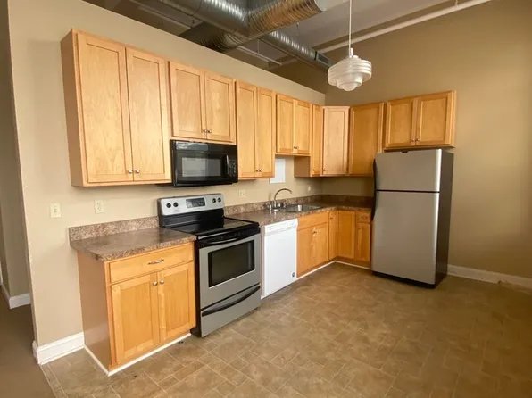 11 Fremont Street, 11 Fremont St APT 409, Gloversville, NY 12078
