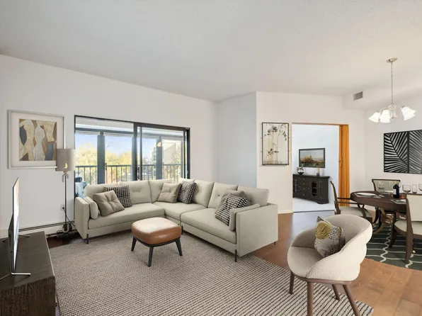 2265 Youngman Ave APT 307E, Saint Paul, MN 55116