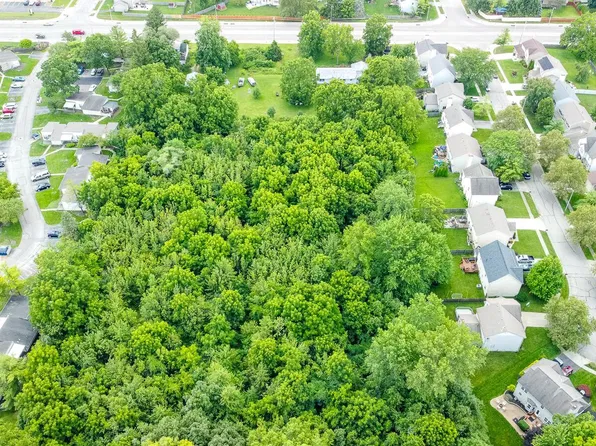 2074 Hard Rd, Columbus, OH 43235
