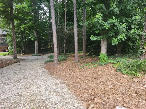 2383 Pine Cove Dr #17, Tucker, GA 30084
