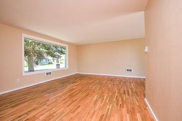 2nd image of 4158 328th Pl SE