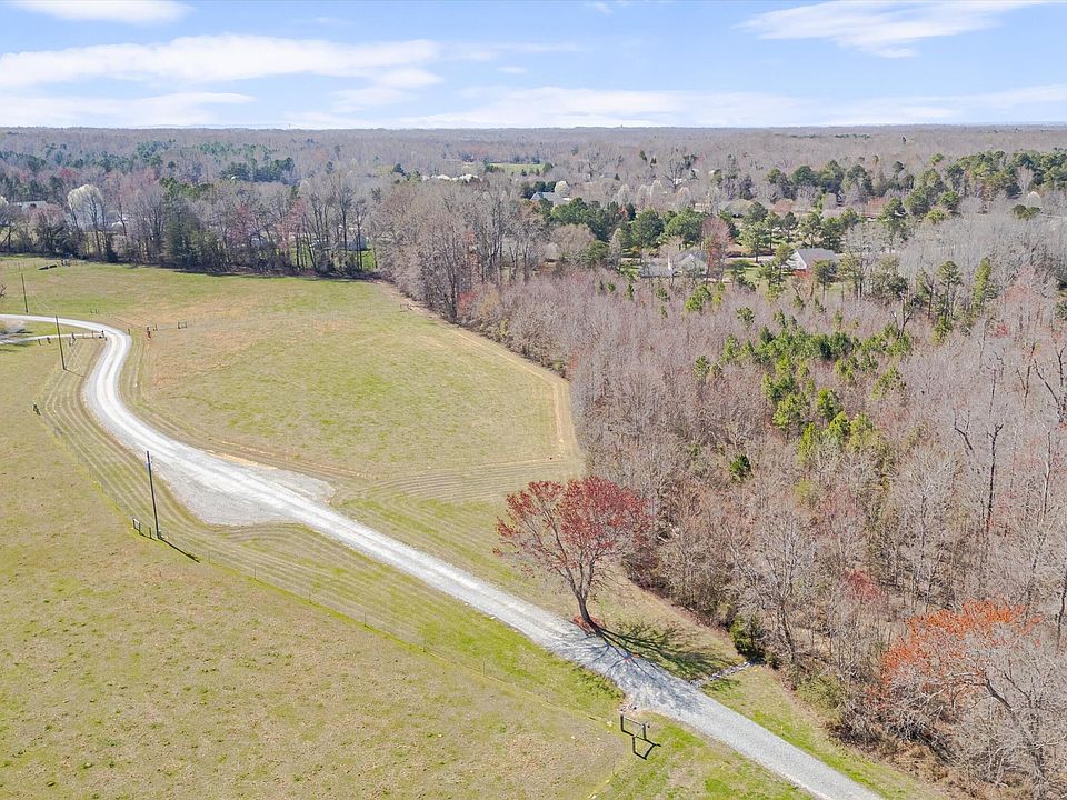 2b Wynnstar Ln Efland NC Zillow