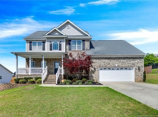 3934 Tasha Dr, Hope Mills, NC 28348