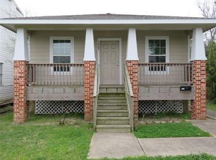1809 Ursuline, Galveston, TX 77550