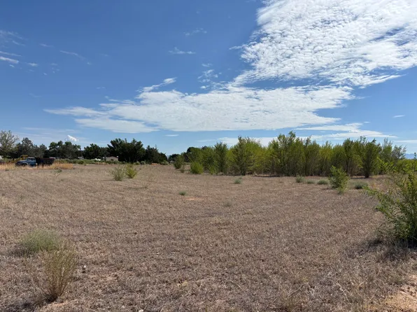 Darla Tract Dr #1, Los Lunas, NM 87031