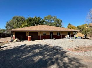 231 Tenorio Rd, Corrales, NM 87048