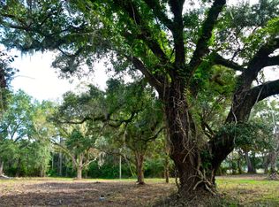 7327 N Highway 17, Awendaw, SC 29429