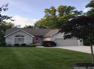 2606 Struthmore Dr, Lima, OH 45806