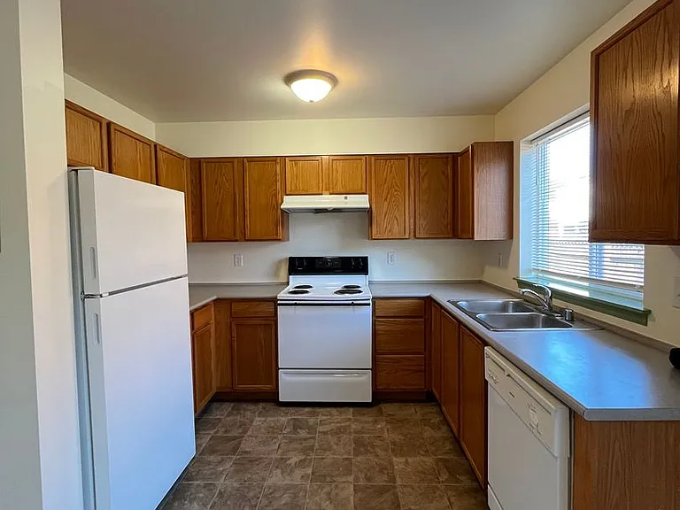 1711 Carolina St #108 — Photo 7