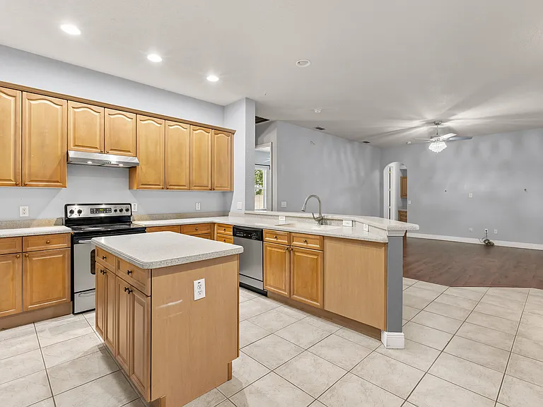 2869 Paige Dr — Photo 10