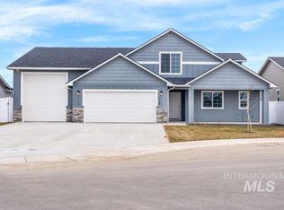 710 Pilot St, Payette, ID 83661