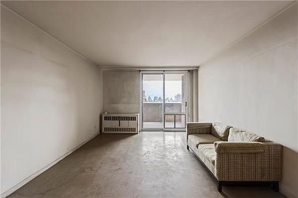 1st image of 100 W 94th St APT 21C