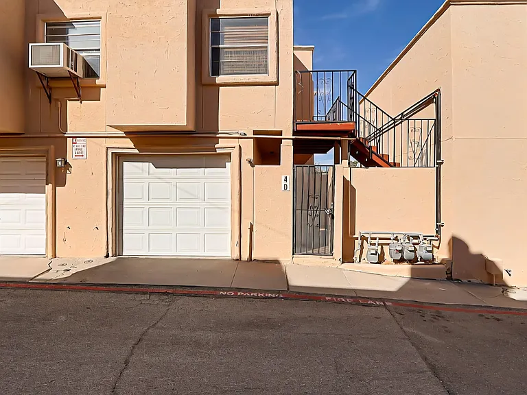 2520 San Jose Ave #4D — Photo 2