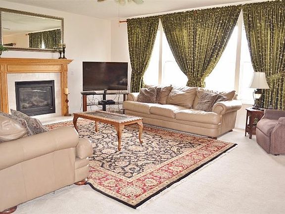 2nd image of 6313 Redmont Ct