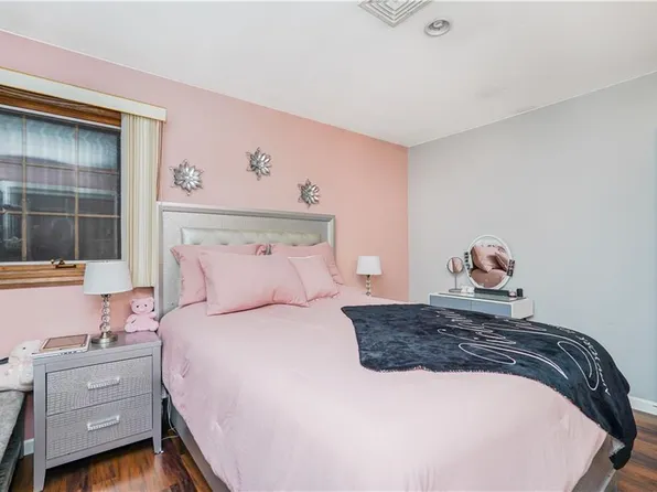 133 Durant Avenue image 19 of 35