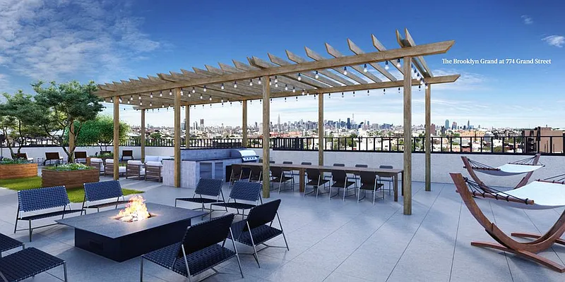 Rented by Bold New York | media 38