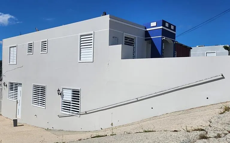 110 Calle Victor Gonzalez — Photo 3