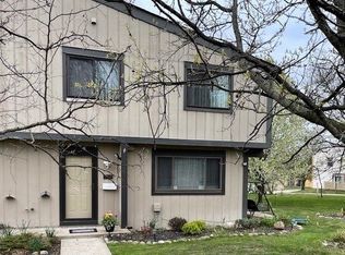 11675 Harbour Light Dr, North Royalton, OH 44133