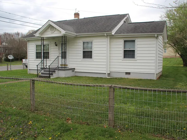 1600 3rd St, Radford, VA 24141