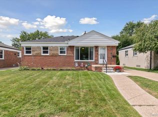 9961 Seltzer St, Livonia, MI