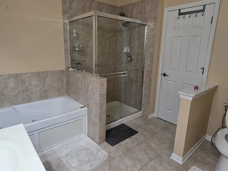 1212 Townes Cir — Photo 15