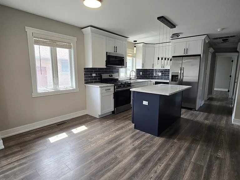 6024 Birmingham St — Photo 12
