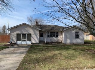 34 Judith Ln, Terre Haute, IN 47802