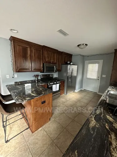 214 Winterberry Way Photo 1