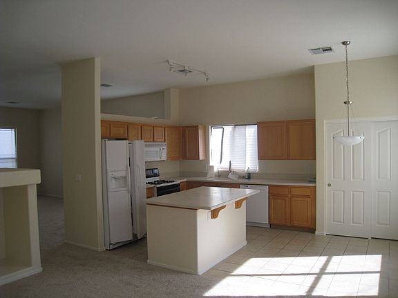 open kitchen with center island